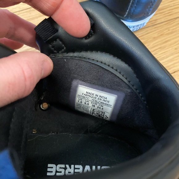 Leather Converse high tops (fit sz 8-8.5) - Picture 5 of 5